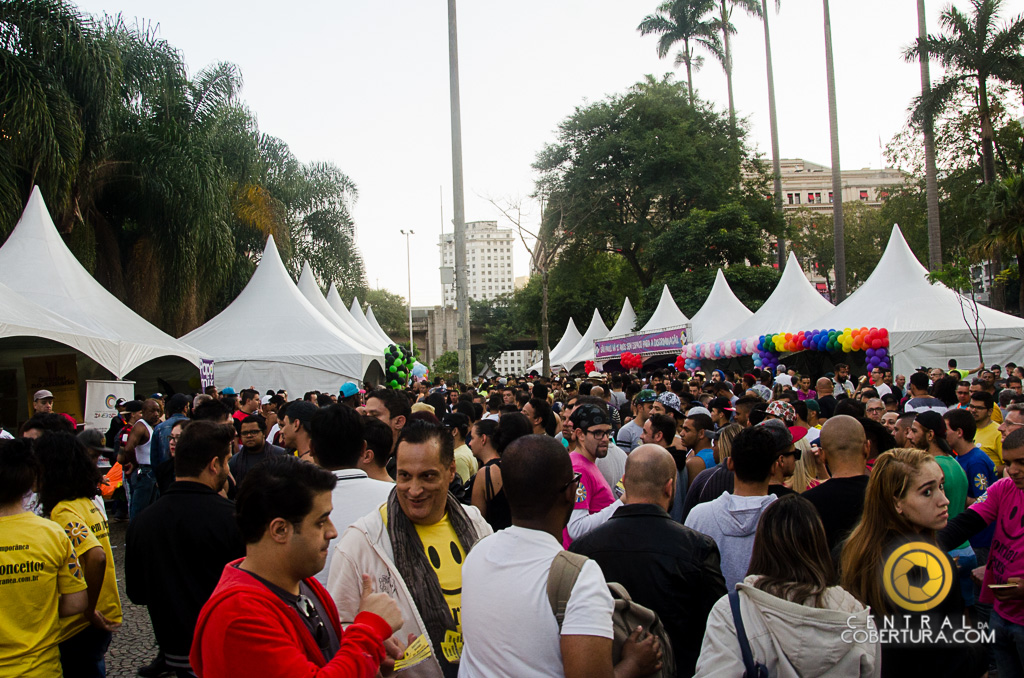 Show de Tamara Angel na Feira Cultural LGBT