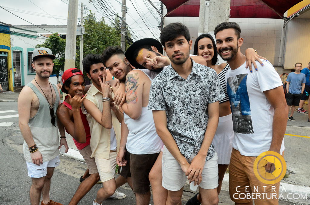 Bloco Agrada Gregos 2016