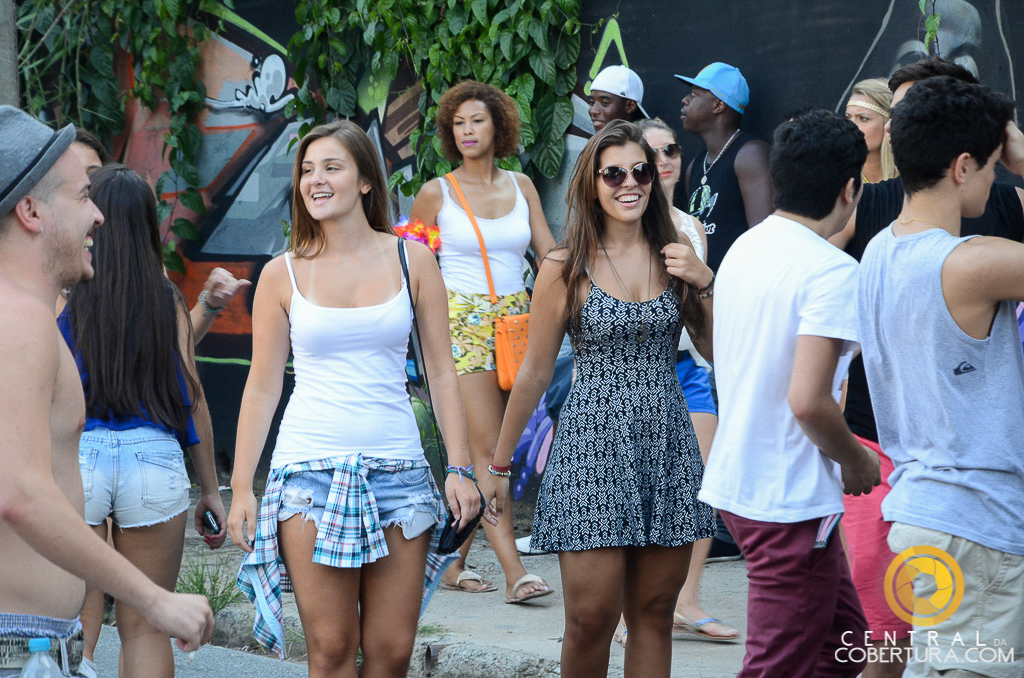 Bloco Pequeno Burguês 2015