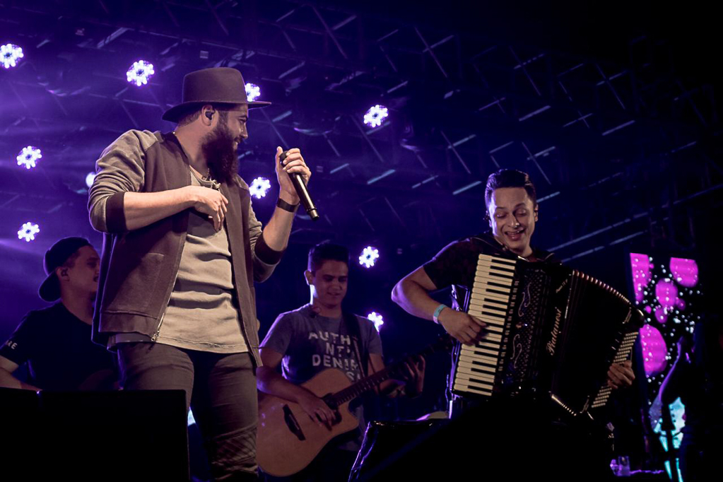 Henrique & Juliano na Villa Country