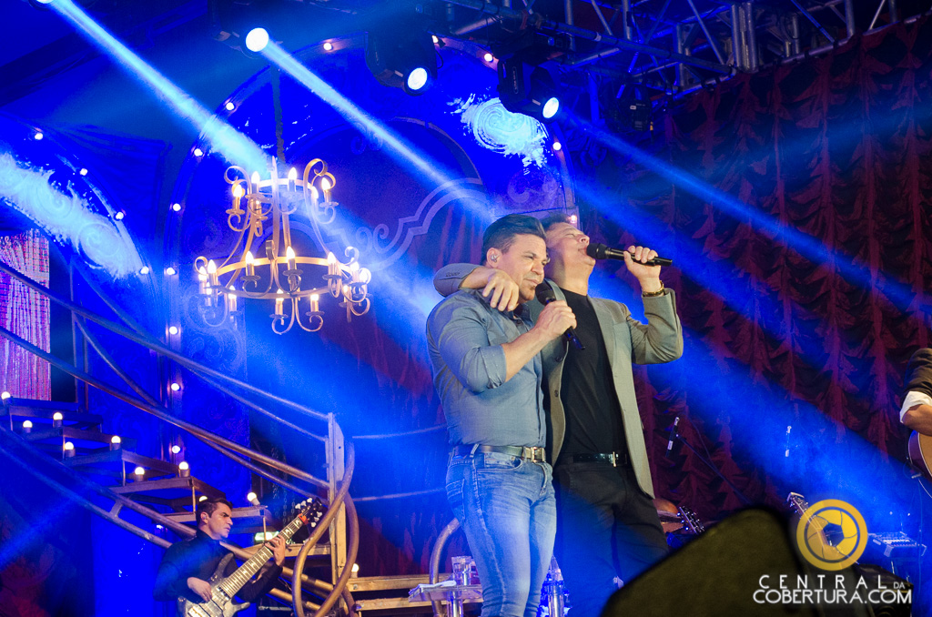 Show Leonardo e Eduardo Costa - Cabaré
