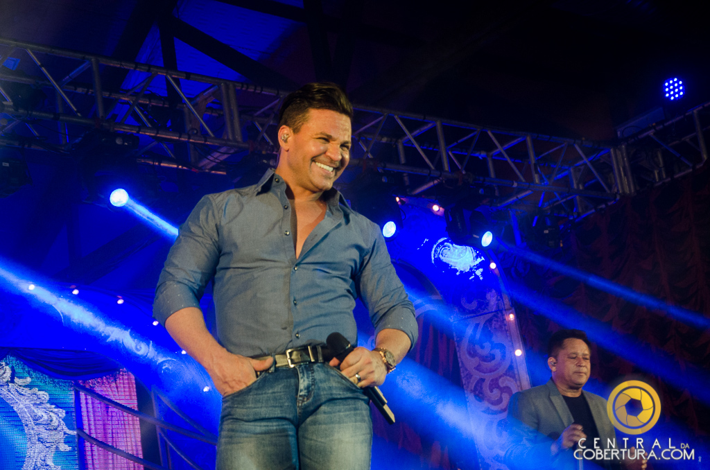 Show Leonardo e Eduardo Costa - Cabaré